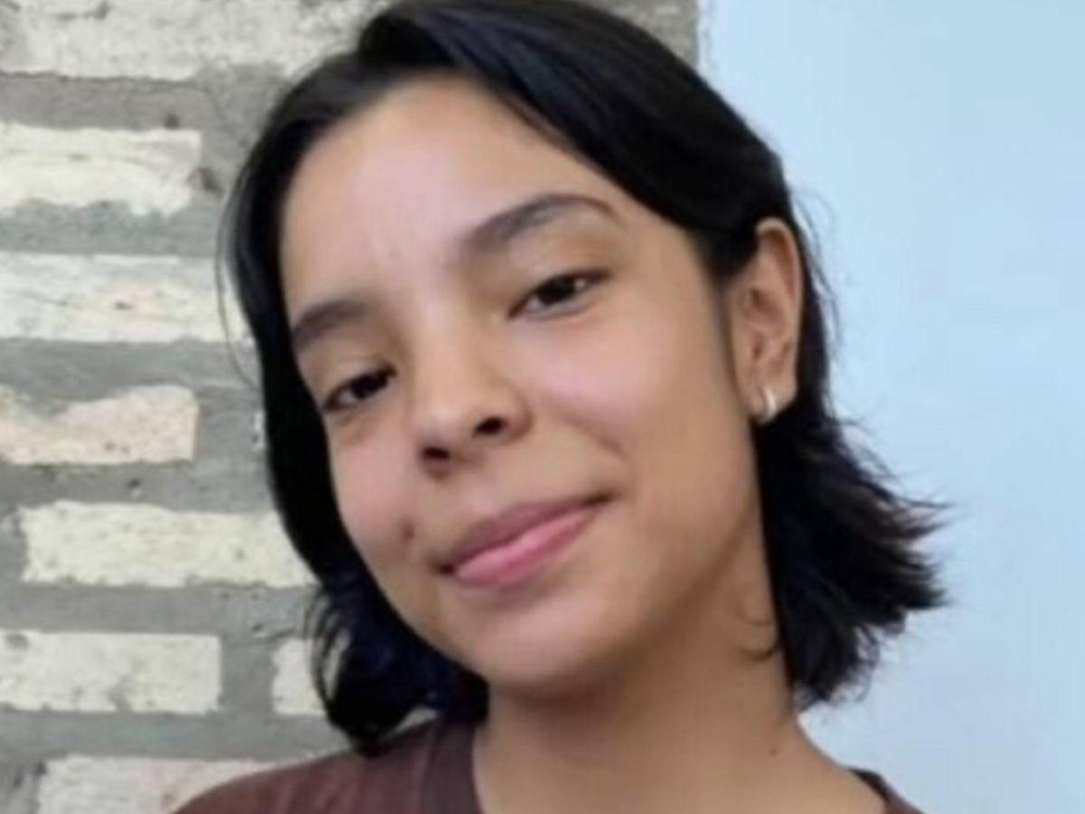 Hallan calcinada a María Fernanda en un solar baldío frente a la casa de su novio