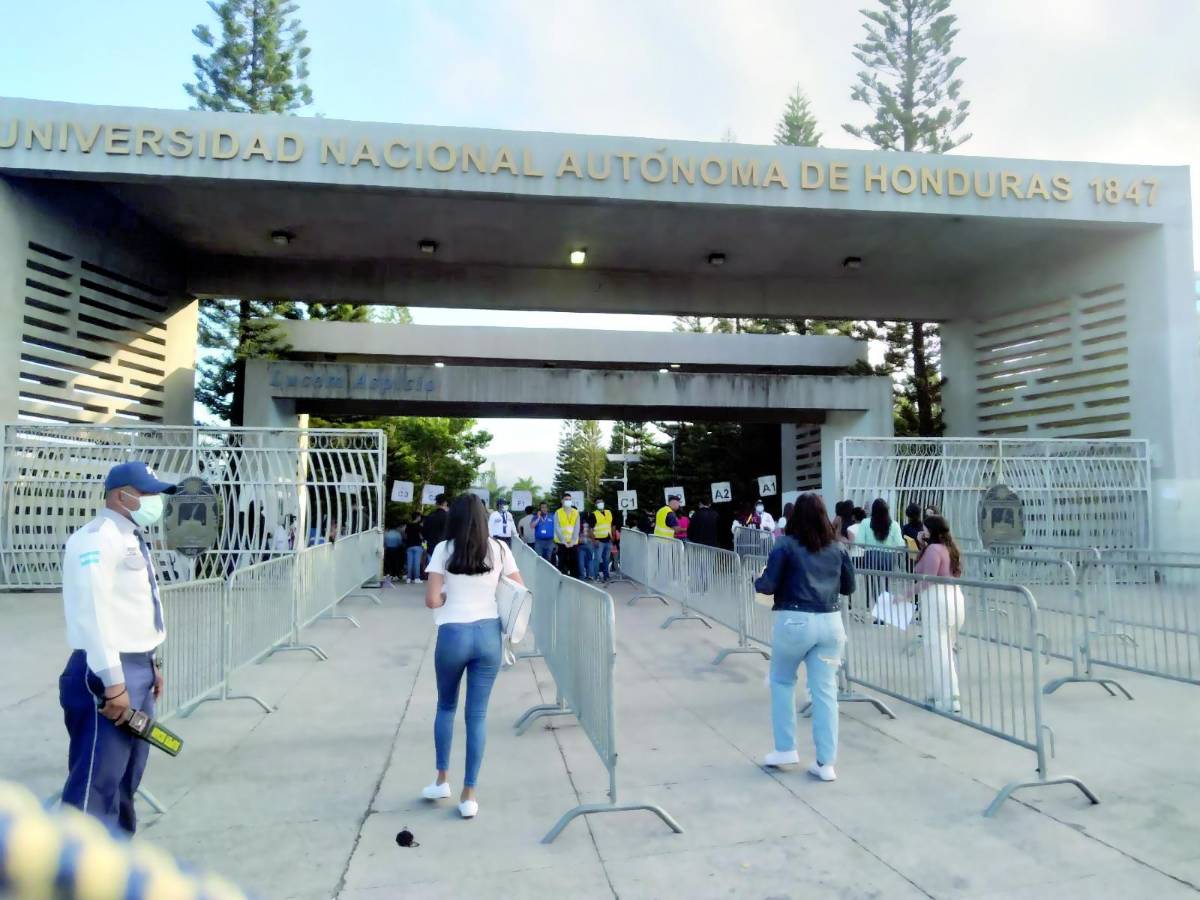 Reprobados en las PAA pueden ingresar con 402 puntos