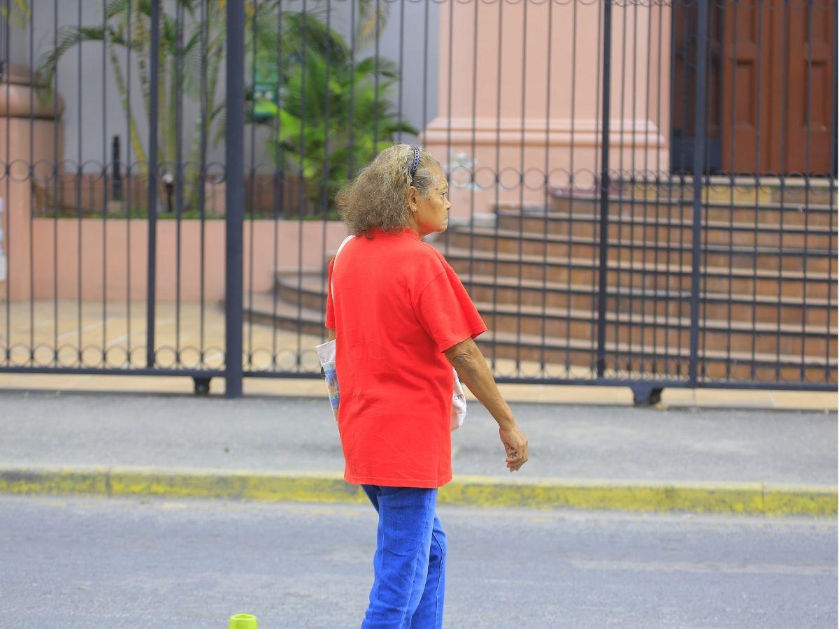 Adultos mayores en Honduras recibirán nuevos descuentos en servicios básicos