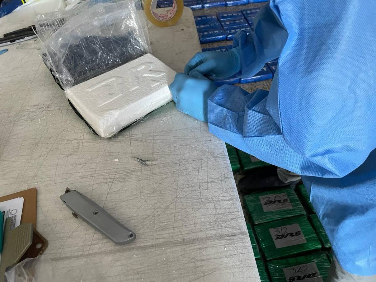 Ministerio Público revela detalles del robo de los 144 kilos de cocaína