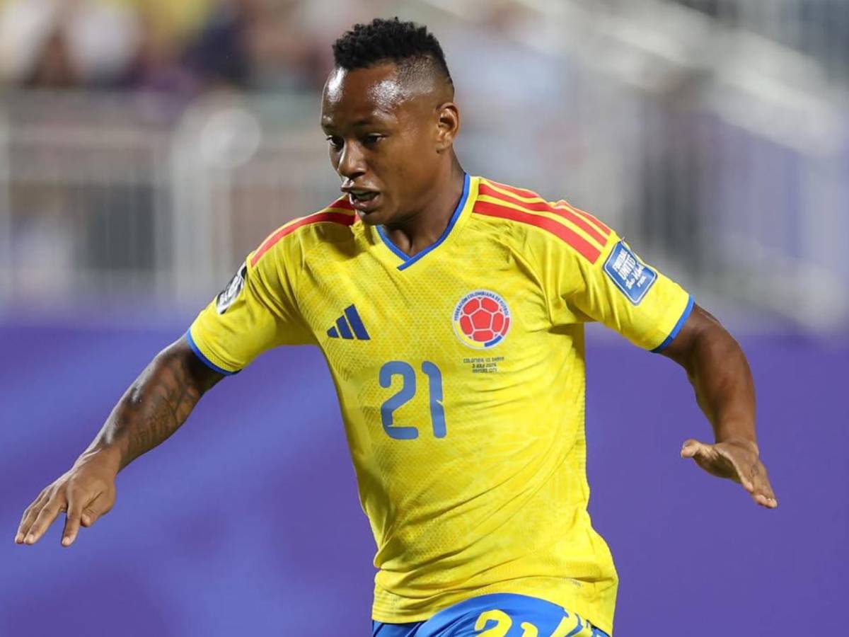 Campaz recibe amenazas tras eliminación del Mundial 2026: Toma sorprendente decisión