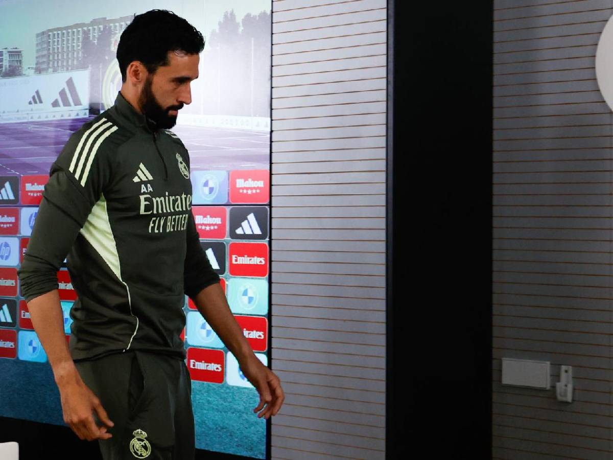 Real Madrid anuncia baja, petición de Mourinho y Barcelona sufre nueva salida