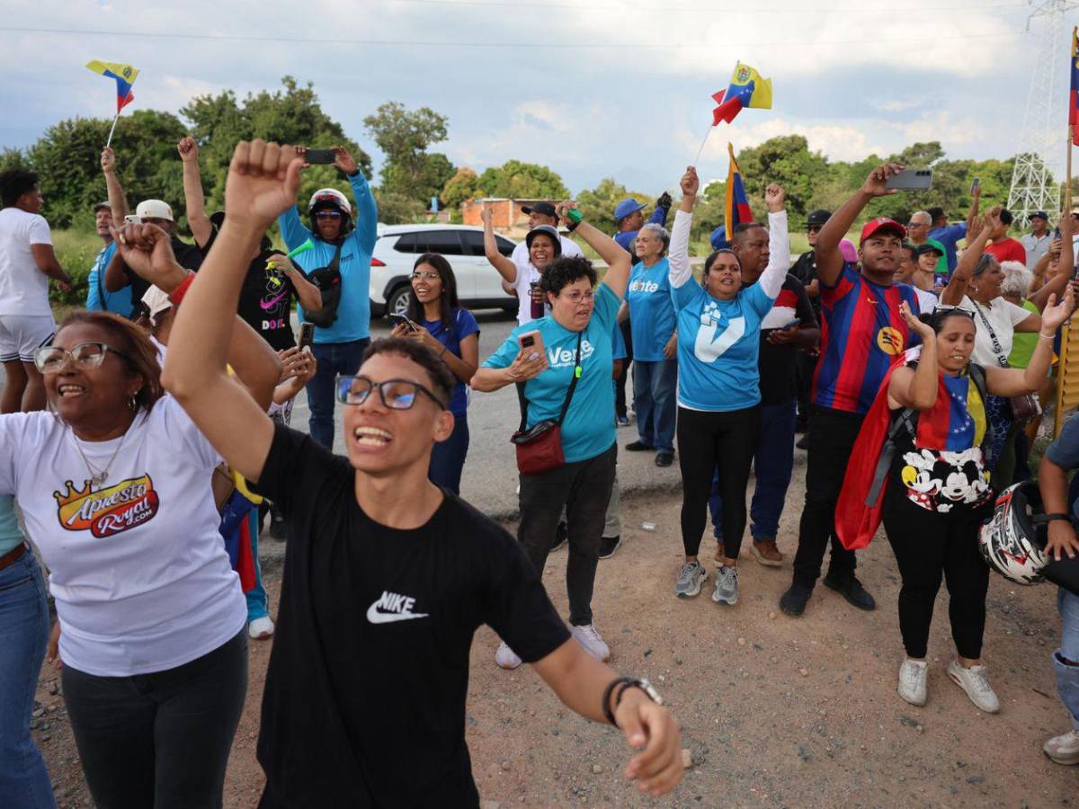 Así fue el multitudinario recorrido de María Corina Machado tras regresar a Venezuela