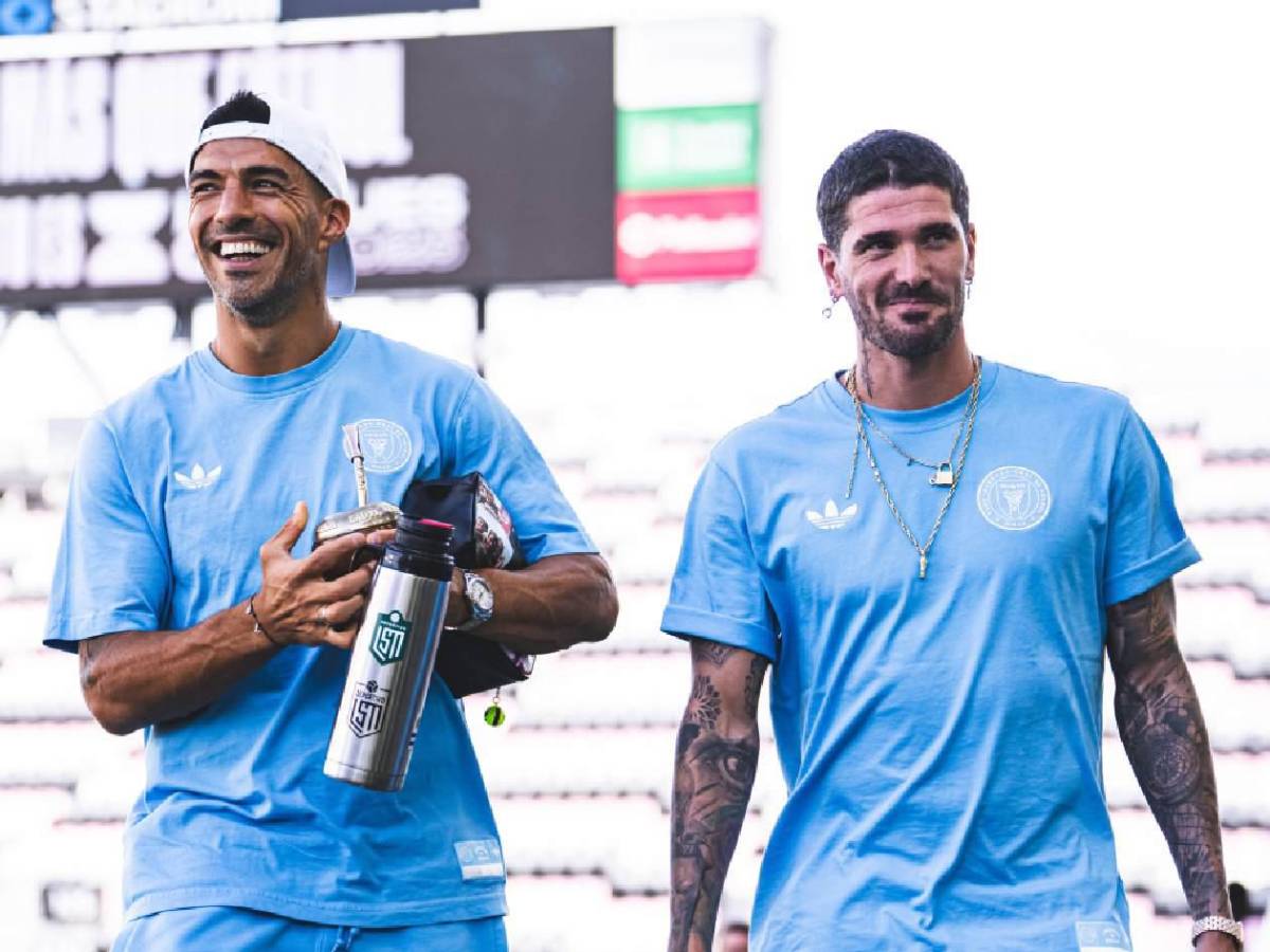 Messi y Navas se roban el show, gran gesto a David Ruiz y Suárez a lo vaquero