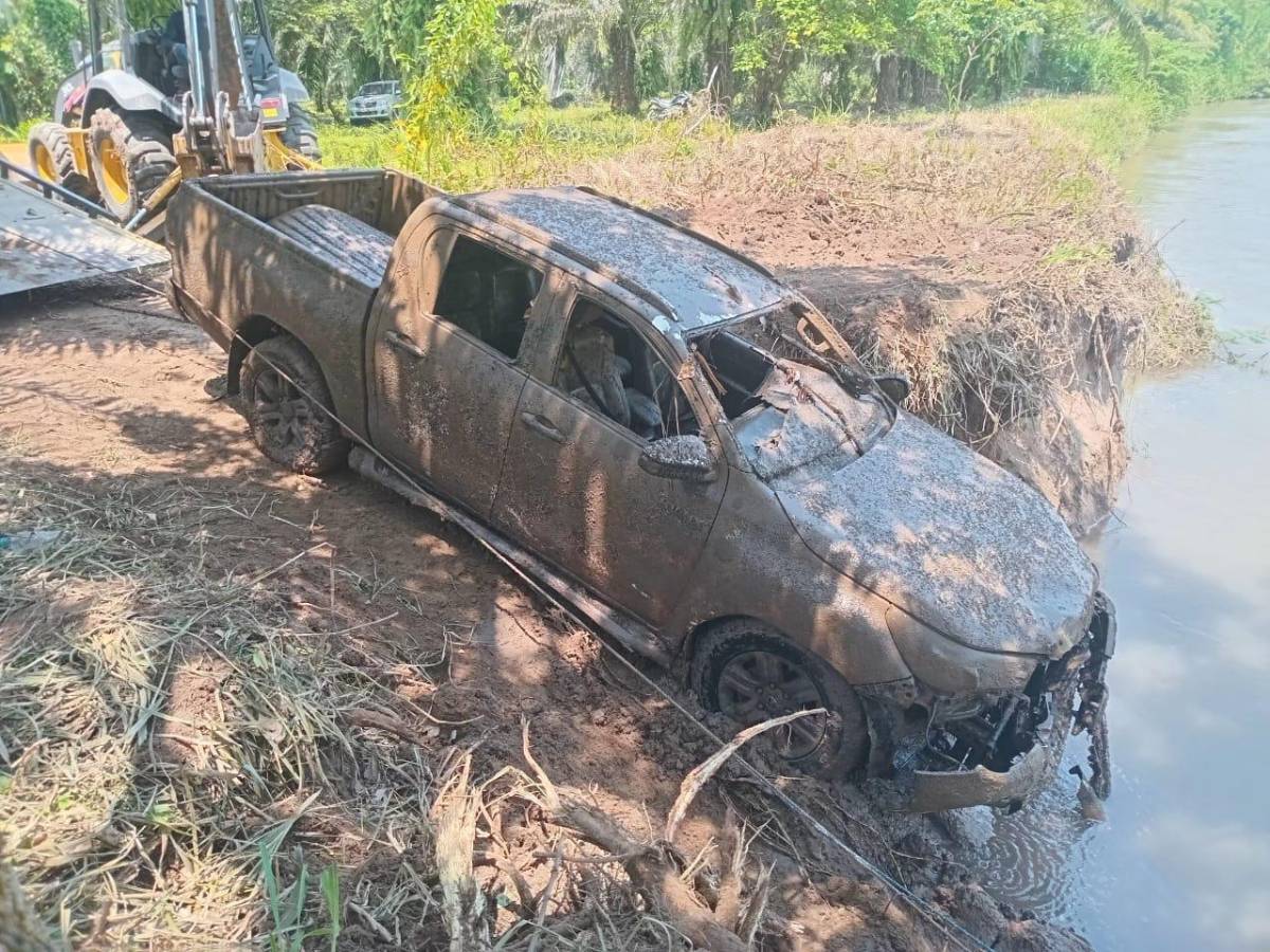 Del Ulúa sacan carro usado en el secuestro de hermano de extraditado y 11 guardaespaldas