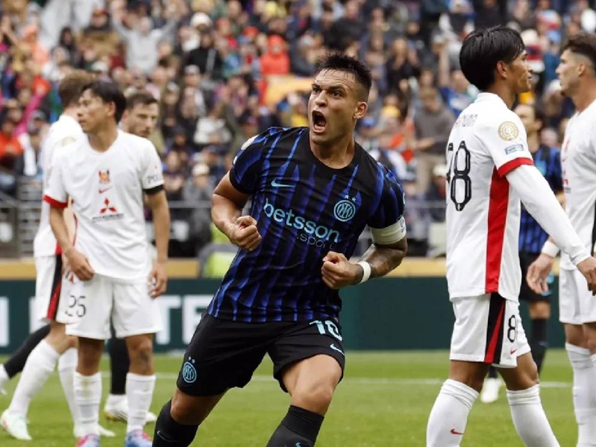 Barcelona cierra otra venta, club negocia fichaje de Julián y revés con Lautaro