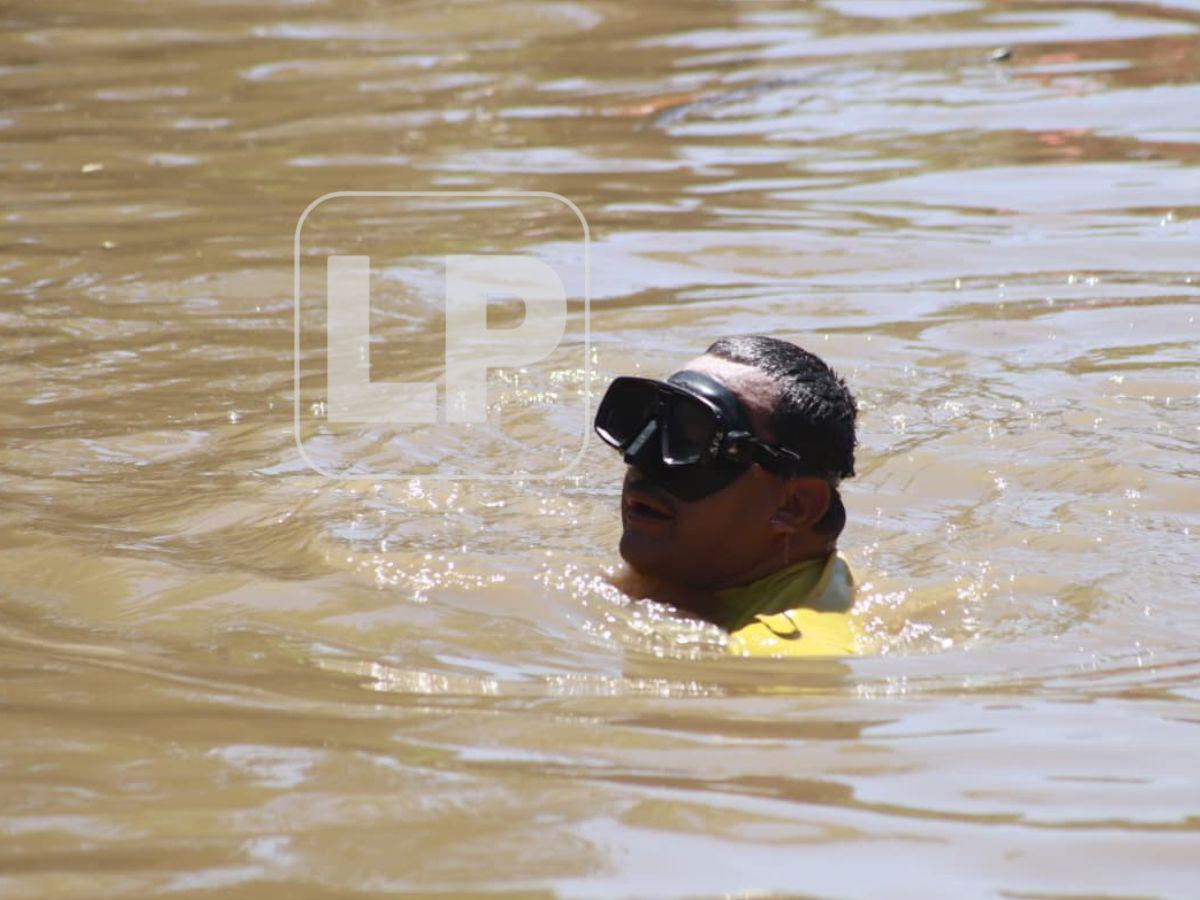 Autoridades no descartan que cocodrilos hayan encuevado el cuerpo del pequeño Elvis Eliú