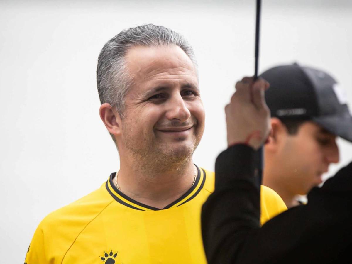 Sorpresa en regreso del Platense, vuelve periodista y futbolista con Bella