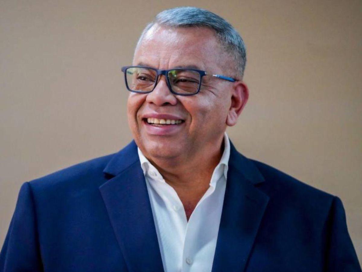 Supremo revela que pedirá la mano de Milagro Flores