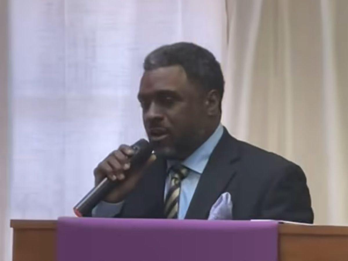 Pastor sufre derrame cerebral tras ser detenido por ICE