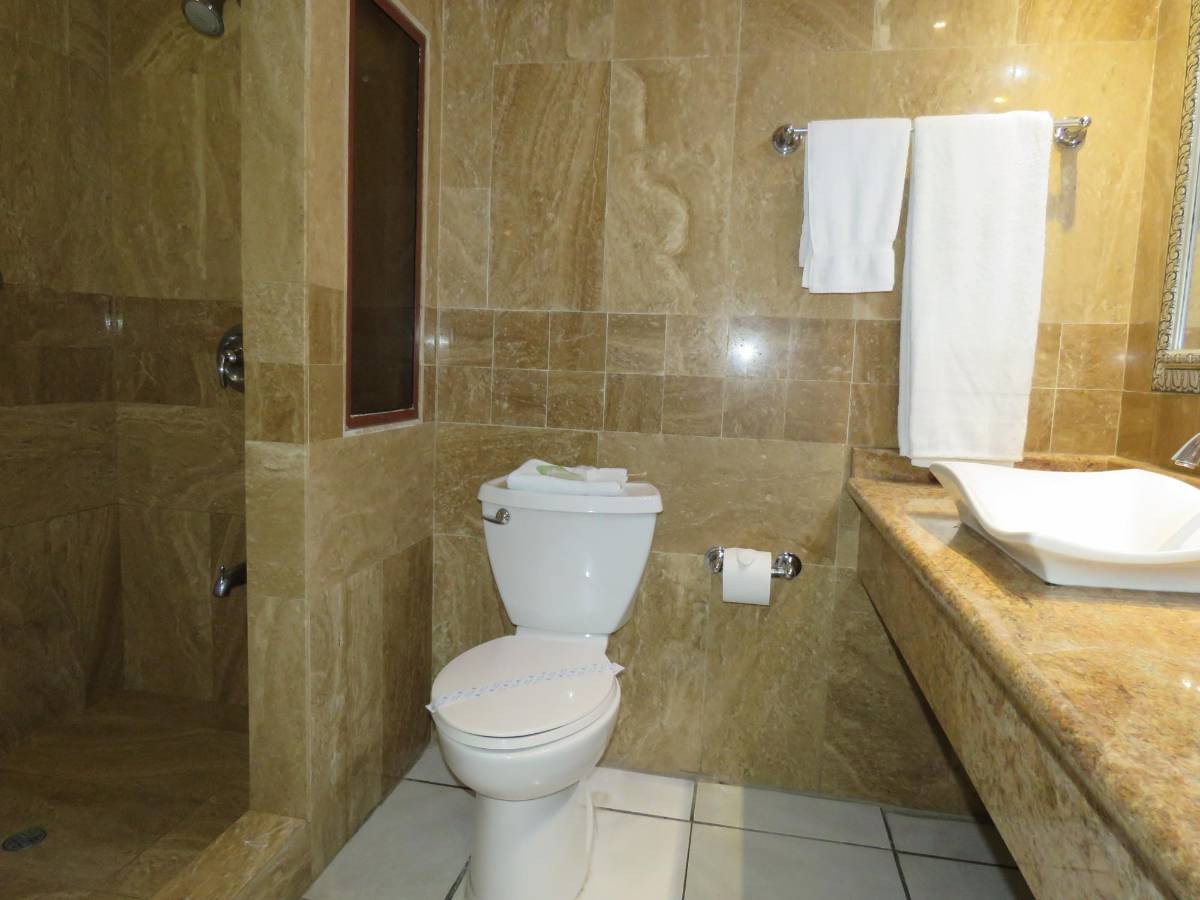 Hotel Elvir, su hogar lejos de casa