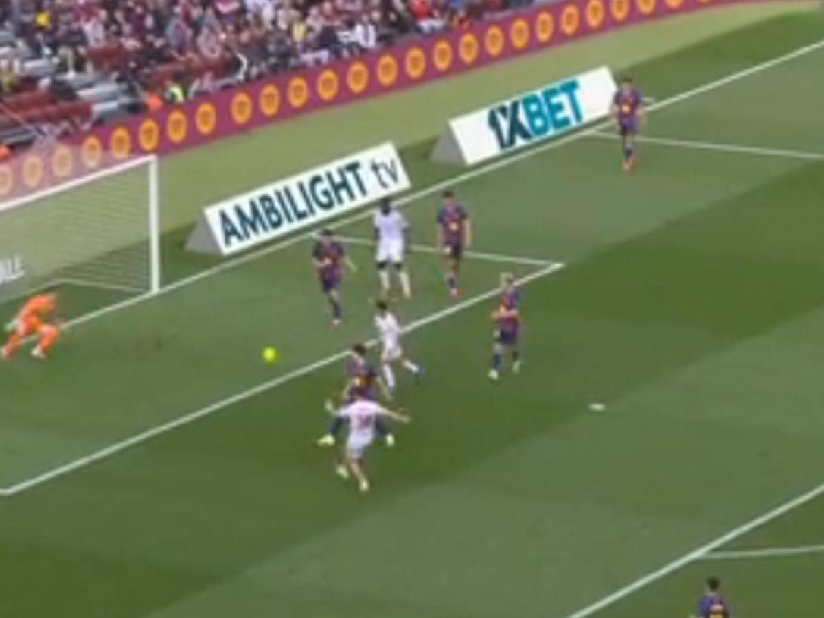 Festín de Barcelona, polémica, reacción de Hansi Flick y exhibición de Raphinha