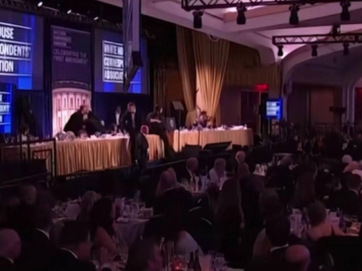 Trump rompe el silencio: “un tirador fue detenido”, tras supuesto atentado