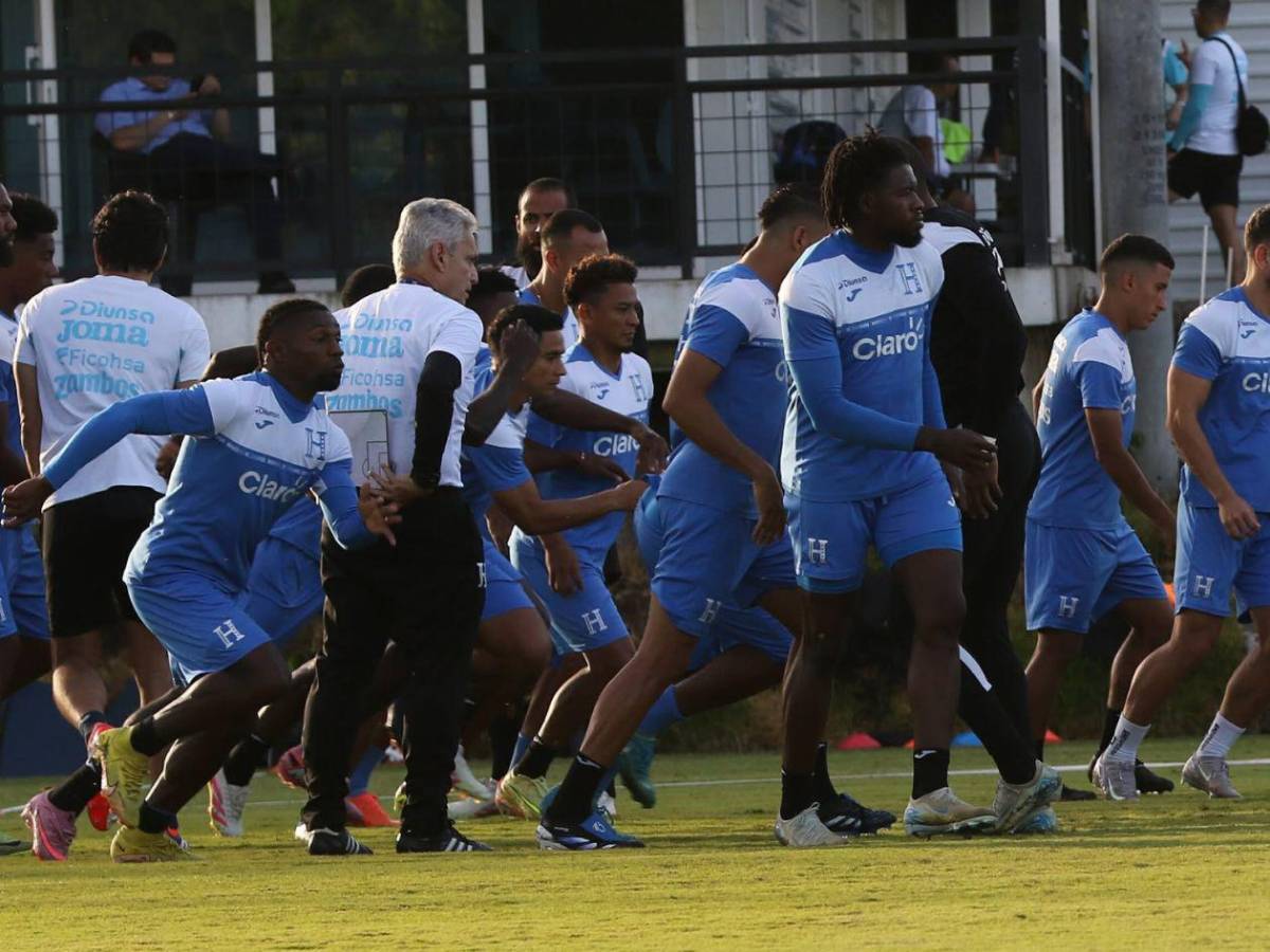 Honduras sigue afinando detalles: Menjivar feliz y jugador llegó de sorpresa