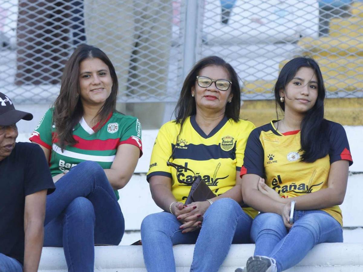 Las chicas del Clásico Marathón vs Real España y novia de jugador cautiva