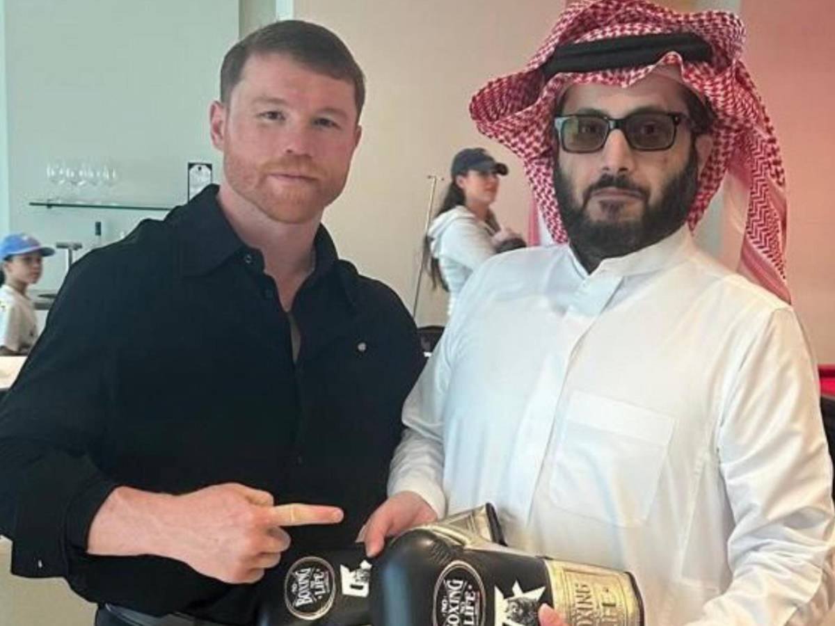 Canelo Álvarez: La curiosa propuesta de trabajo que recibió tras perder en Las Vegas