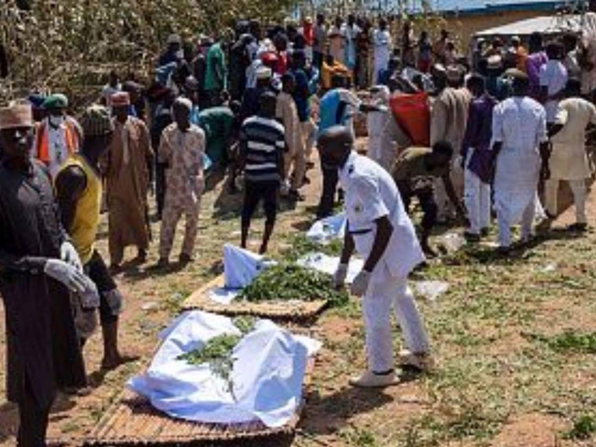 Secuestran a pastor y matan a tres personas durante ataque en iglesia