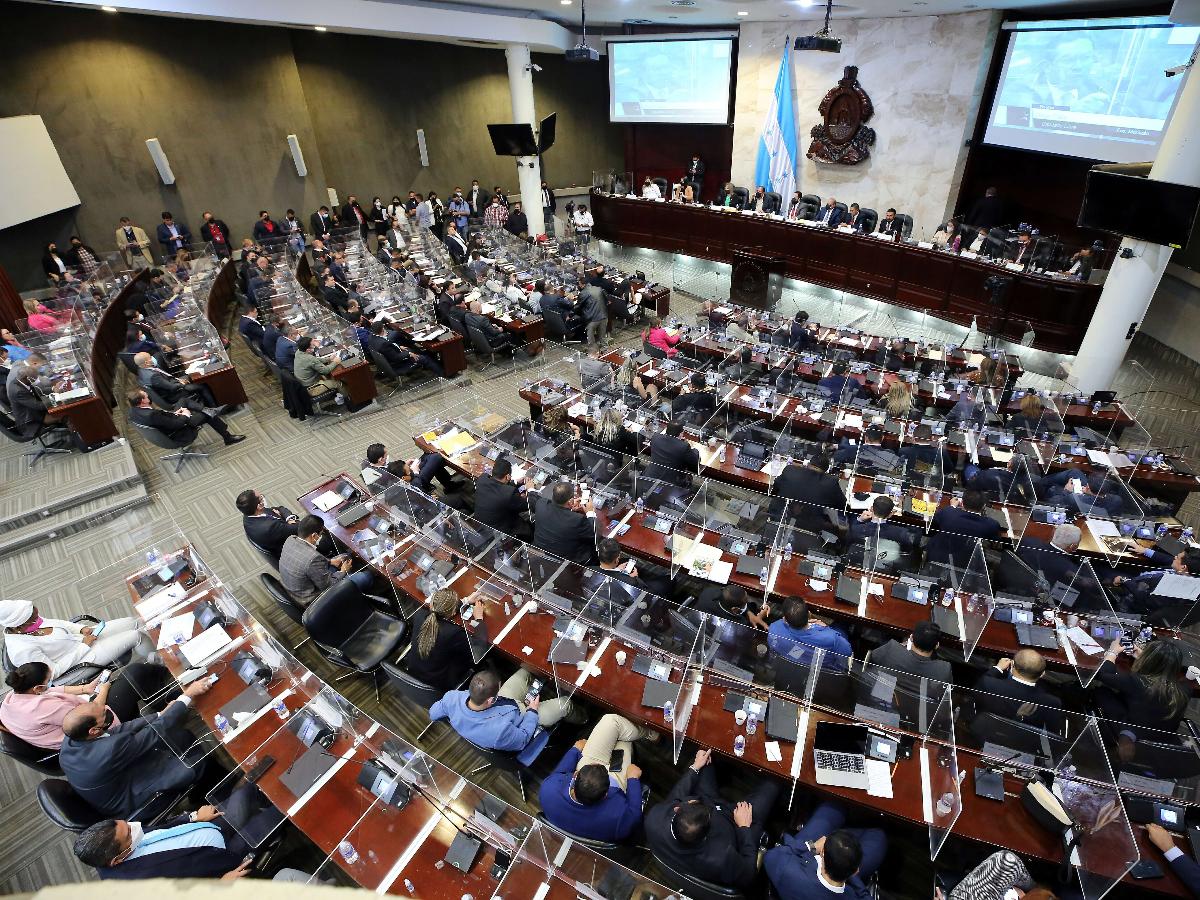 Congreso cierra el 2022 entre polémica y enfrentamientos