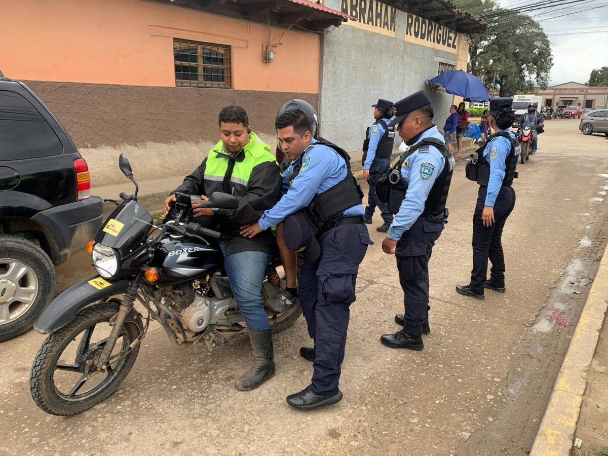 No respondemos...: La terrorífica supuesta amenaza del Cartel de El Diablo en Sulaco