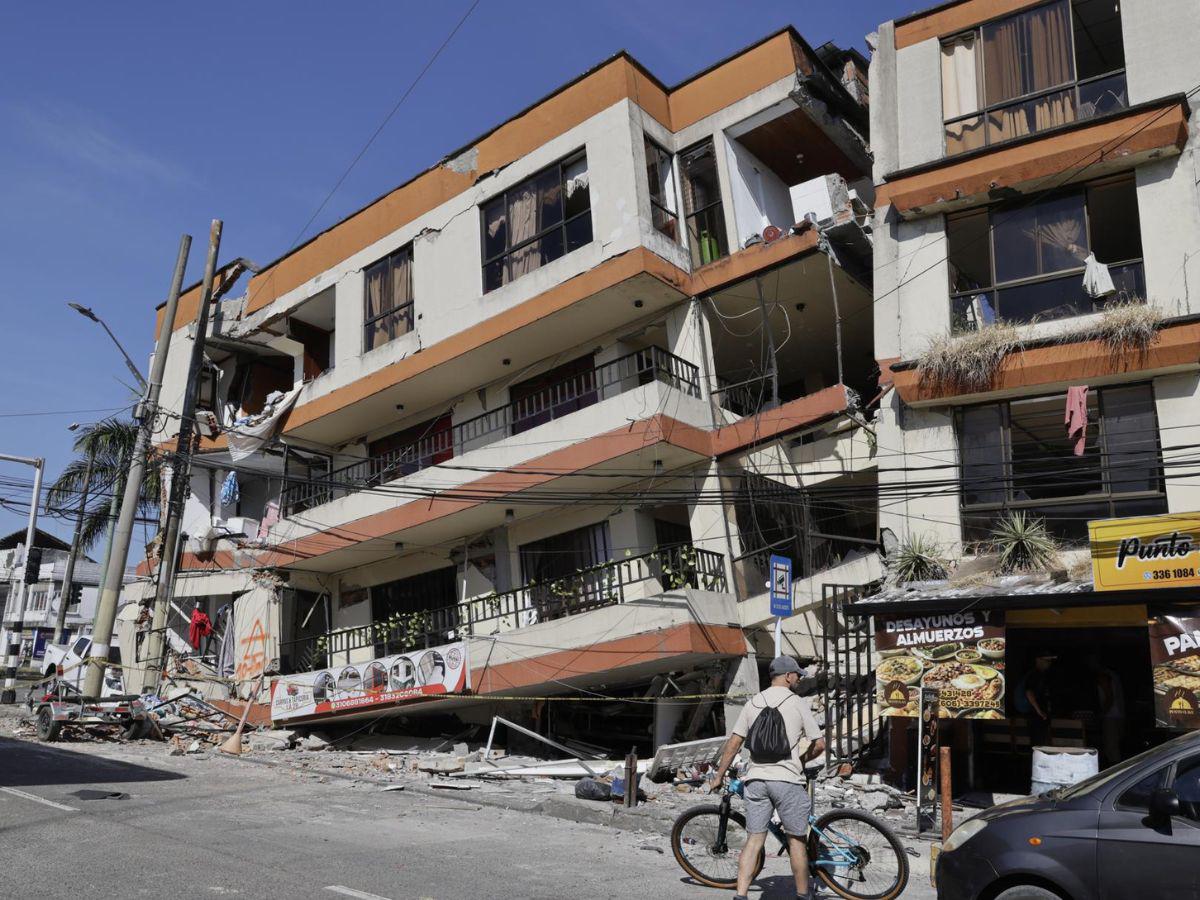 Muere hijo de alcalde tras quedar soterrado durante terremoto en Colombia