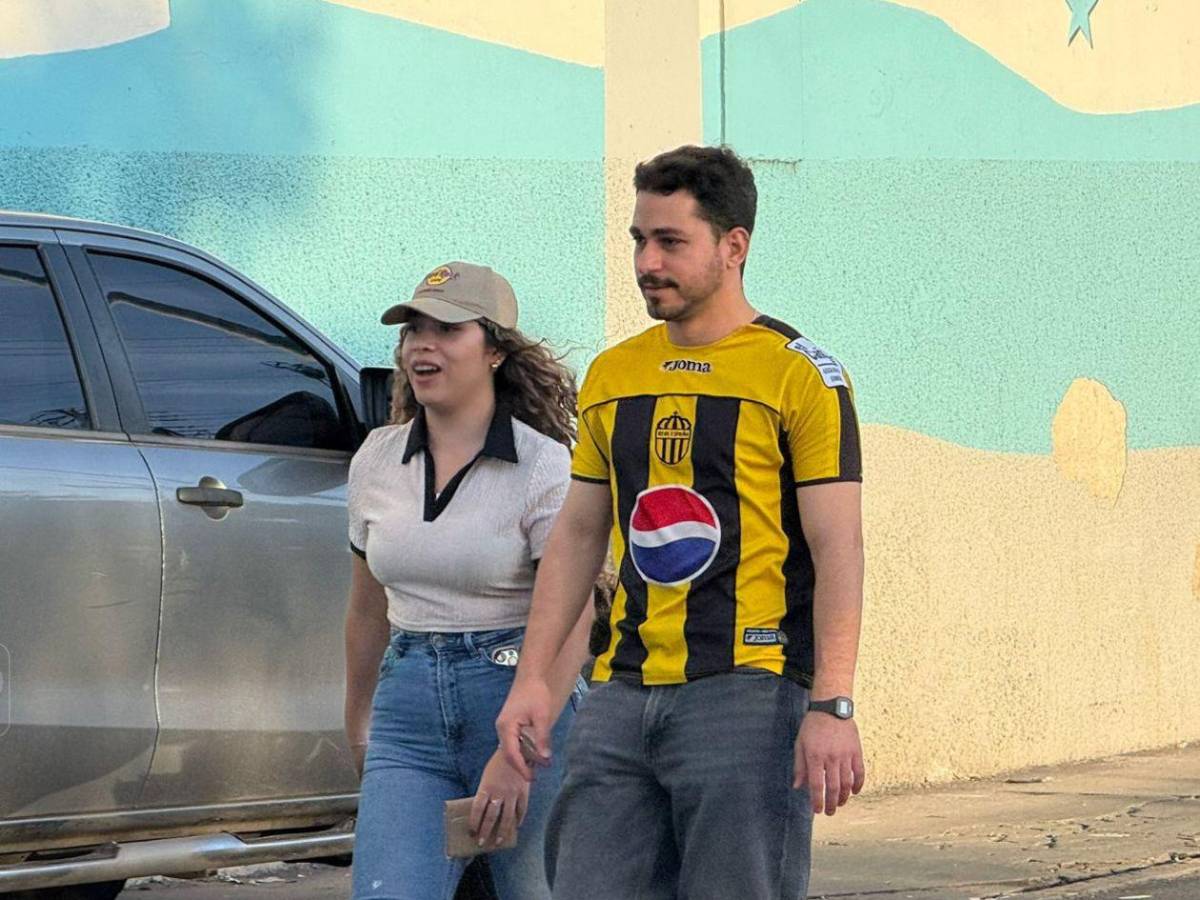 Olimpia vs Real España: chicas roban suspiros y ambiente de fiesta en el Nacional