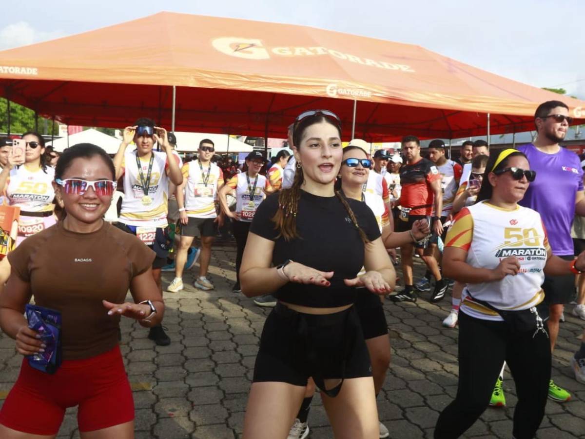 Una Miss sorprendió: Las bellas mujeres de la 50 Maratón LA PRENSA-Gatorade