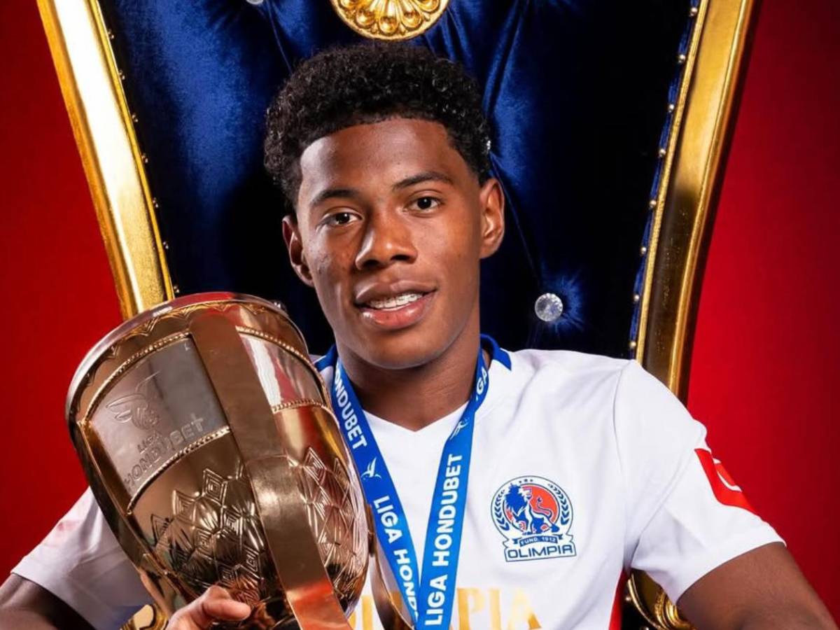 Histórico: Así es el equipo europeo que sorpresivamente compró a Dereck Moncada