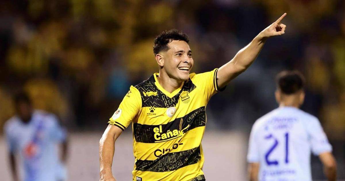 Jhow Benavídez marca un golazo y Real España aumenta ventaja sobre Motagua