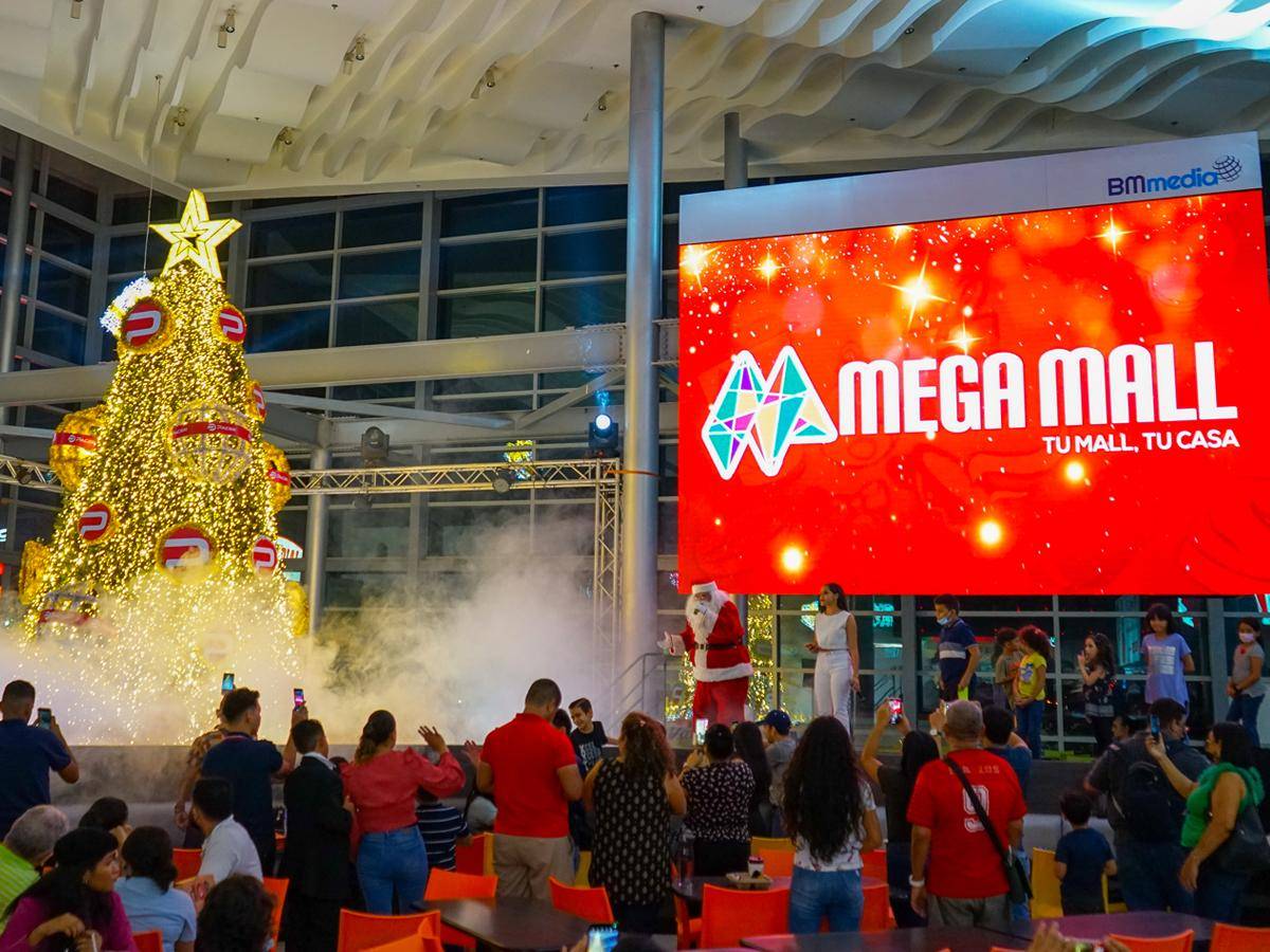 ¡Ilumina tu Navidad con Pacer y Mega Mall!