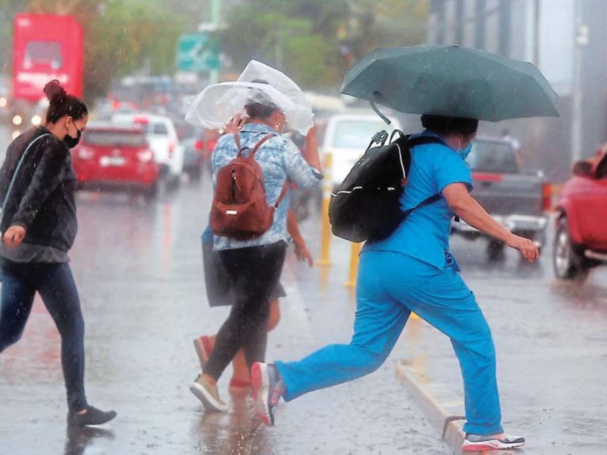 Lluvias serán más intensas a partir de este lunes en Honduras