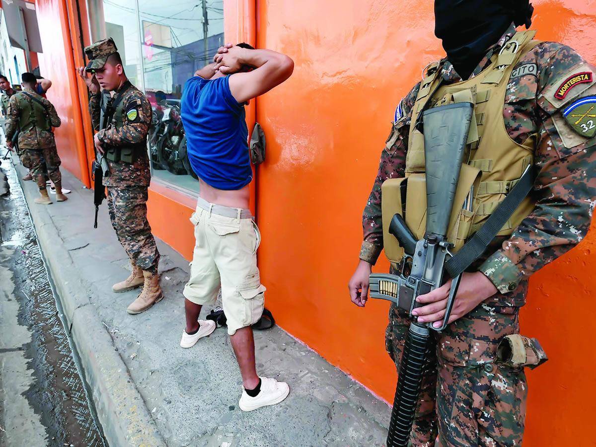 $!El Salvador: 66,000 pandilleros hay tras las rejas