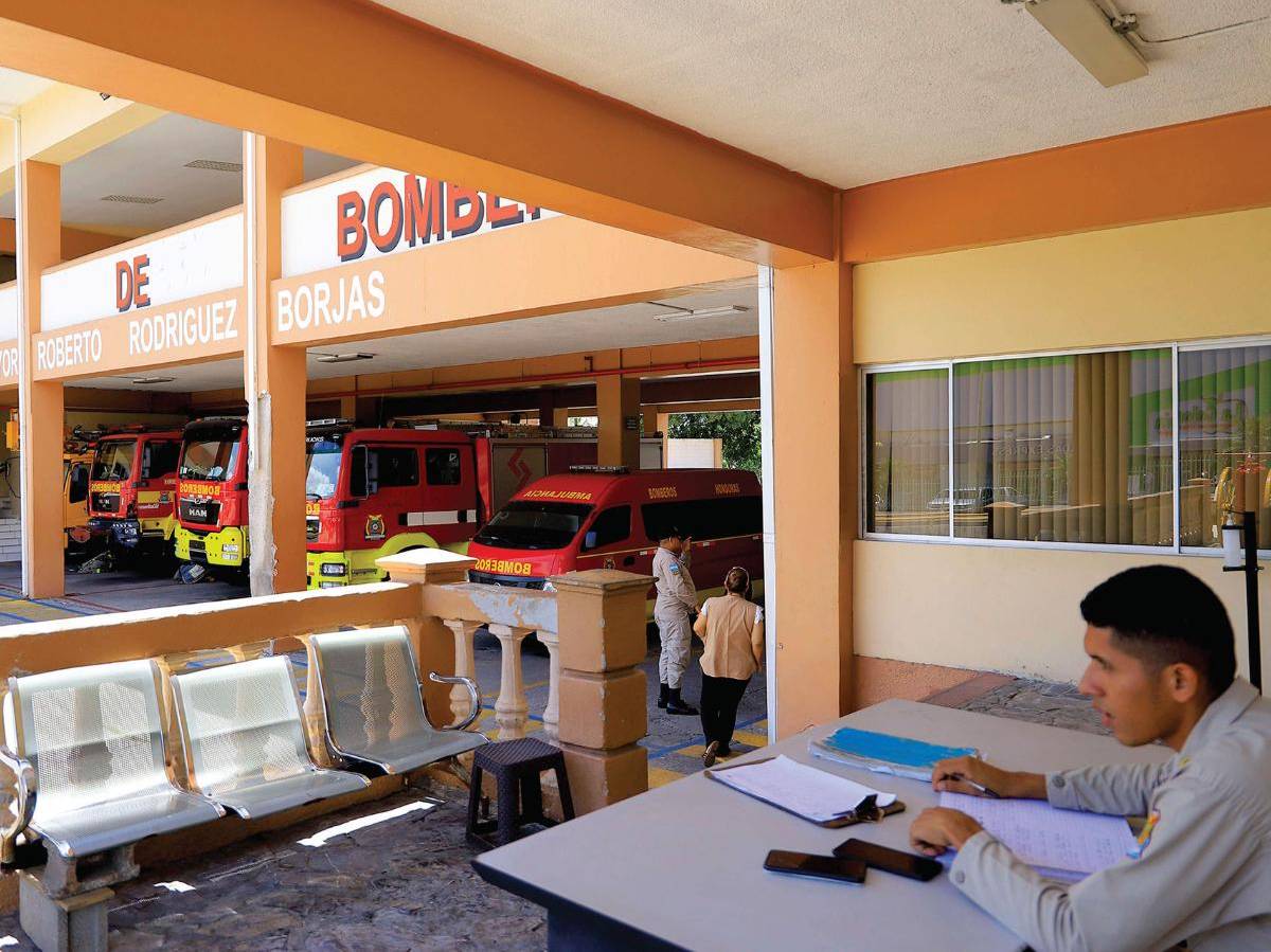 Bomberos esperan segundo pago de alcaldía de San Pedro Sula