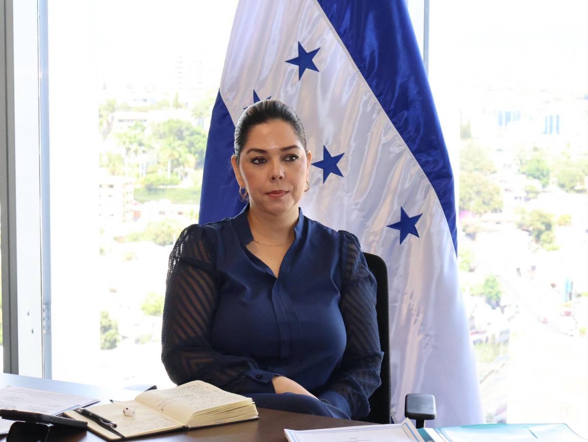 María Antonieta Mejía impulsa sanción a famosos tiktokers que raparon a niño por L500