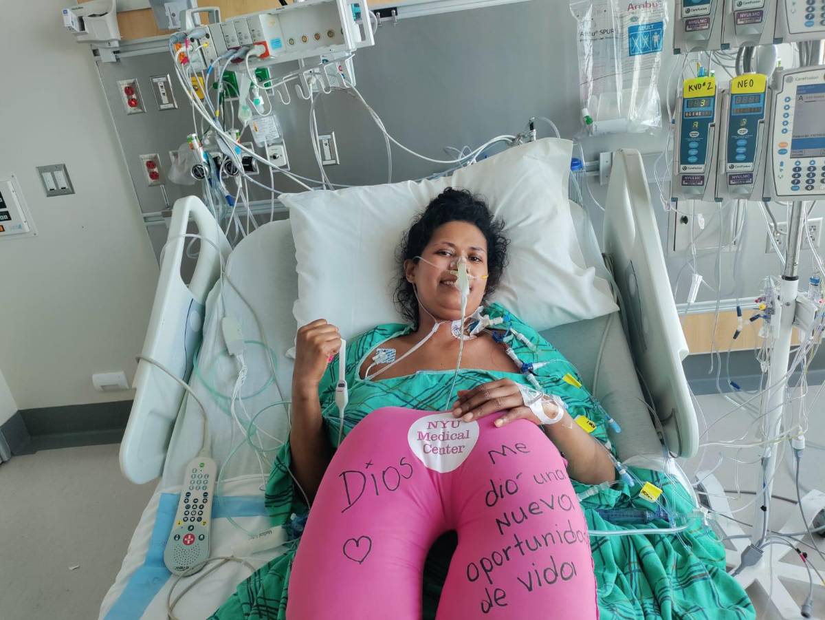 Doctora clama por ayuda para seguir viviendo