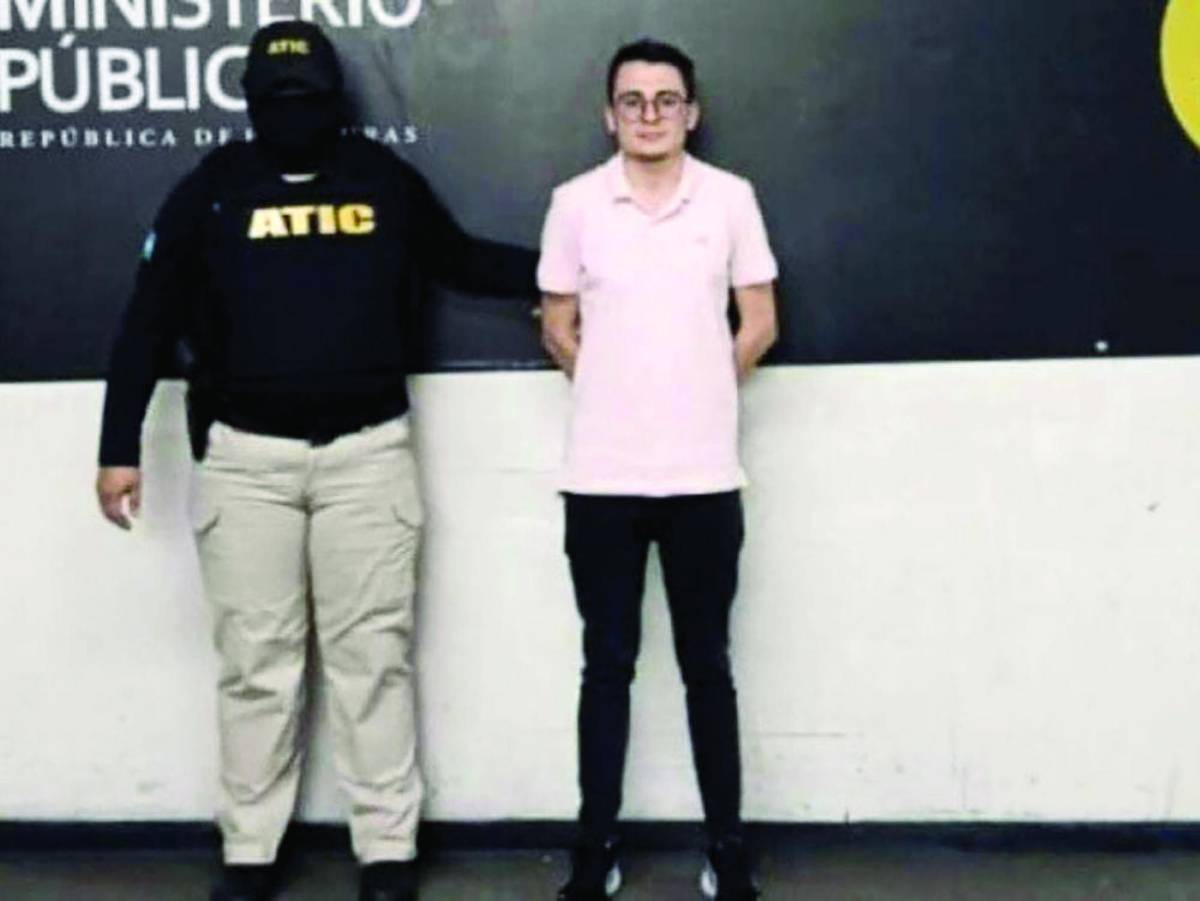 En libertad se defenderá colombiano acusado de estafar con viajes