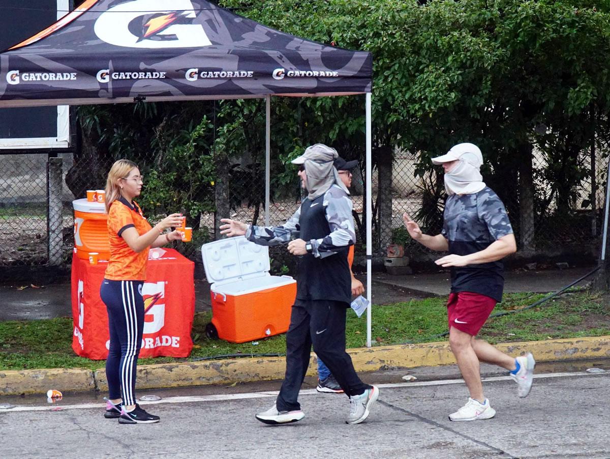 Gatorade se encargó de hidratar a los atletas.