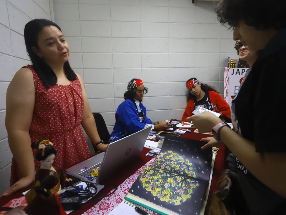 En fotos: exposición de calendarios japoneses en SPS