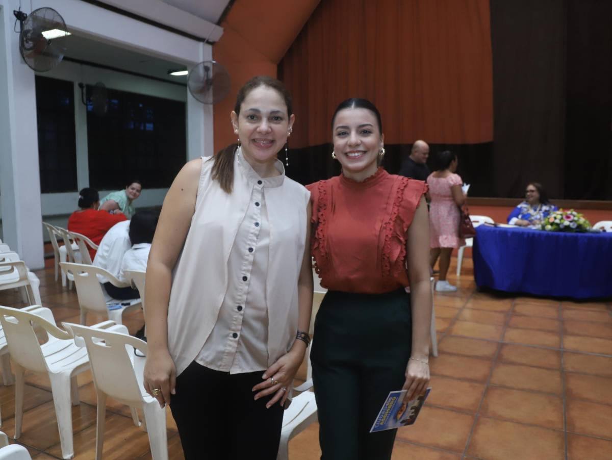 Ciudad sin asombro, la nueva obra literaria de Indira Flamenco
