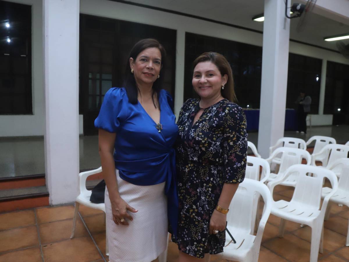 Ciudad sin asombro, la nueva obra literaria de Indira Flamenco