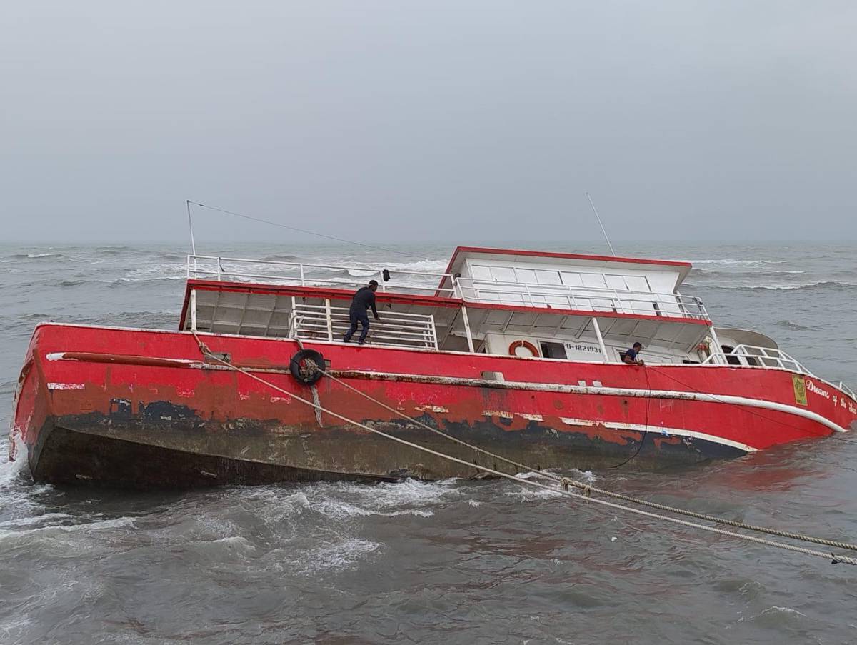 Alerta amarilla, lluvias y calles anegadas en el litoral Atlántico