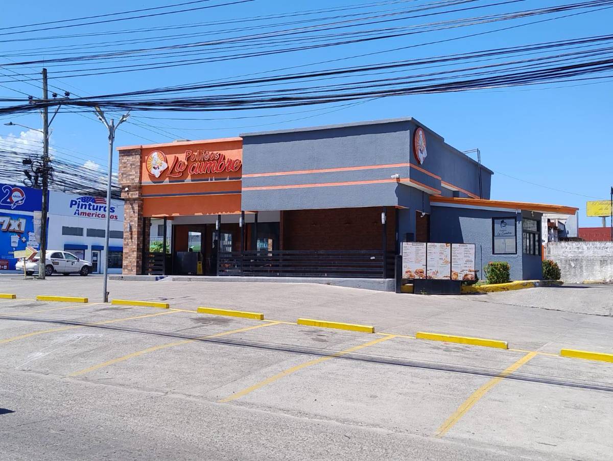 La Palapa, reconocido restaurante asegurado en operación Imperio en La Ceiba