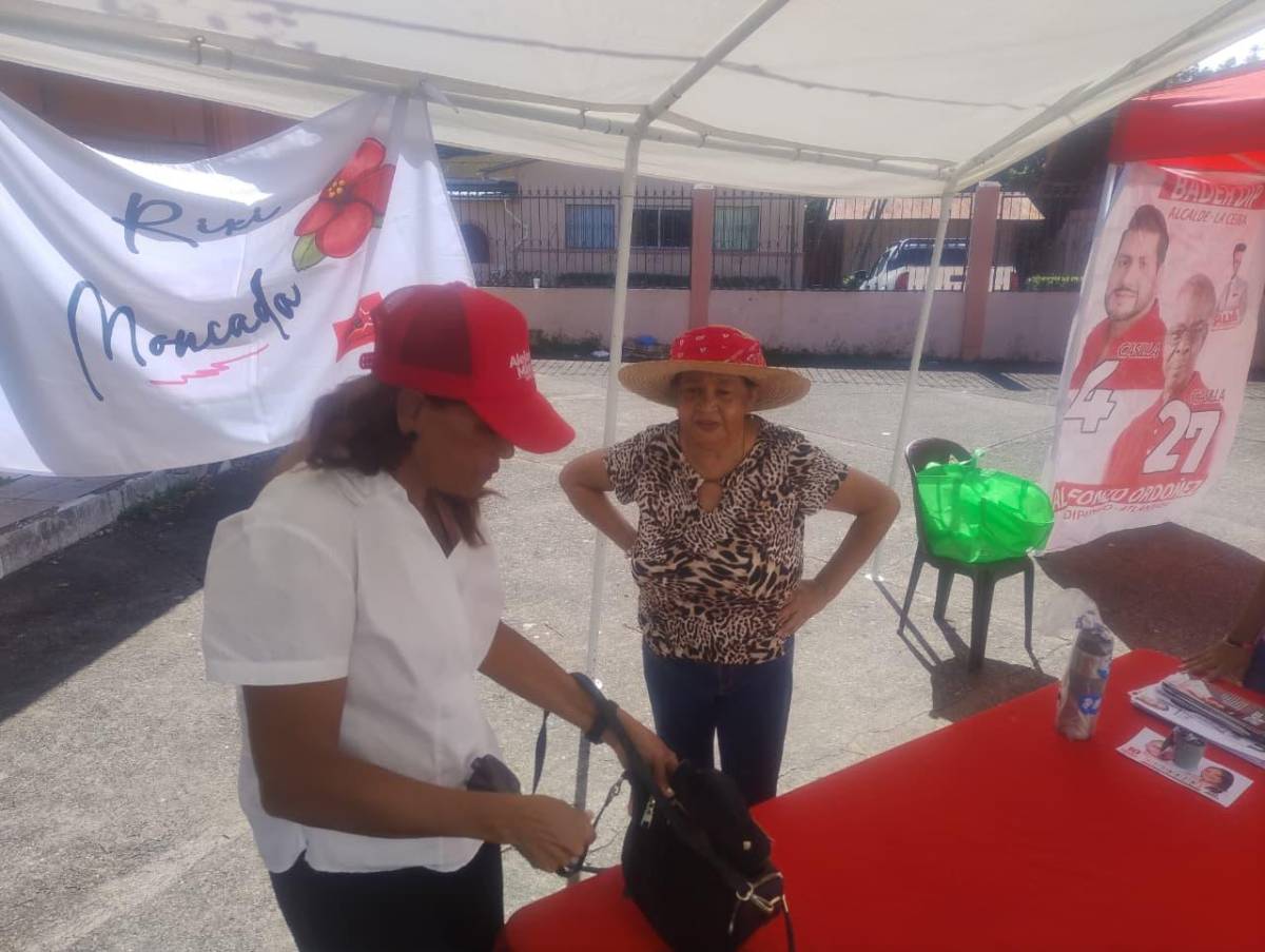 La Ceiba ya vive una fiesta preelectoral