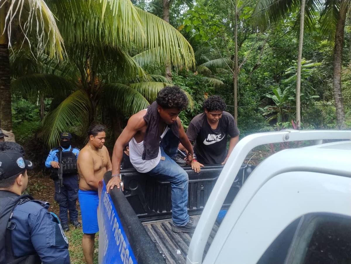 Capturan a diez presuntos pandilleros de la 18 refugiados en reconocido hotel de La Ceiba