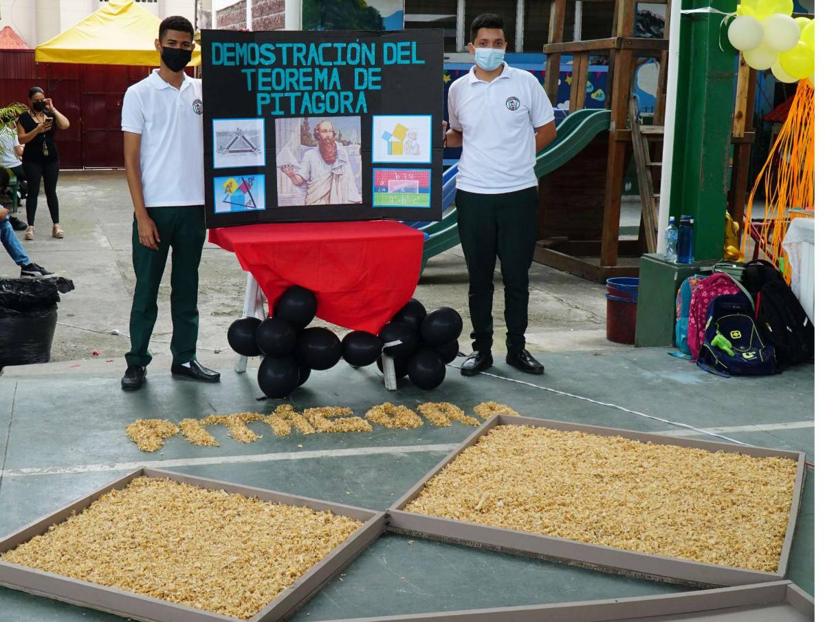 Instituto Tecnológico Sampedrano celebra su primera feria de matemáticas