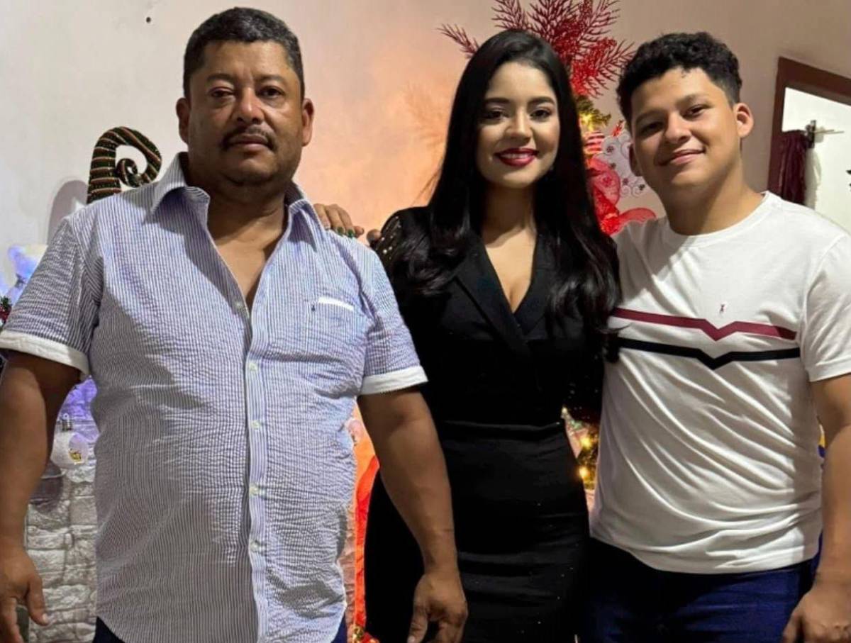 ¿Cuál es el estado de salud de Issac Uyoa, sobreviviente del accidente en el que murieron sus padres?