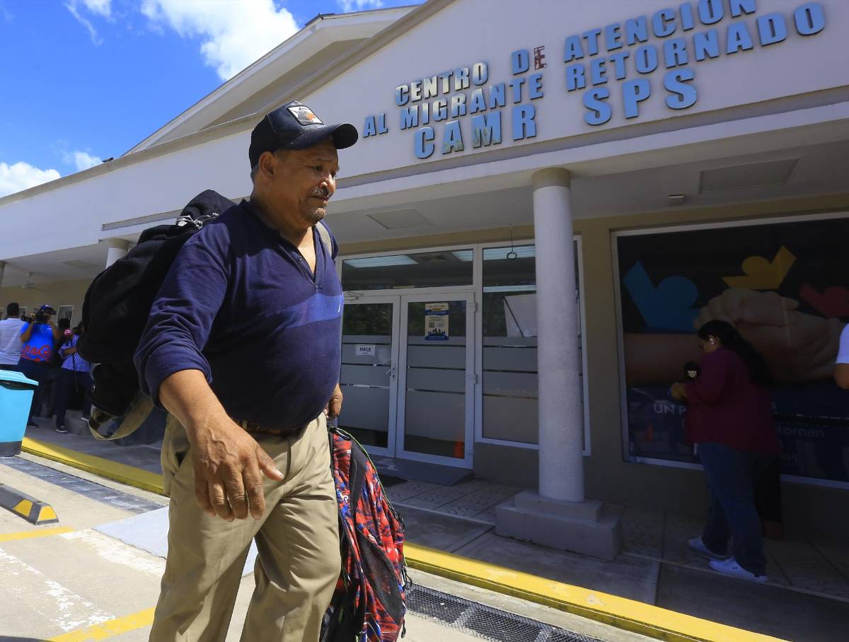 Volver de México: deudas, miedos y los sueños rotos