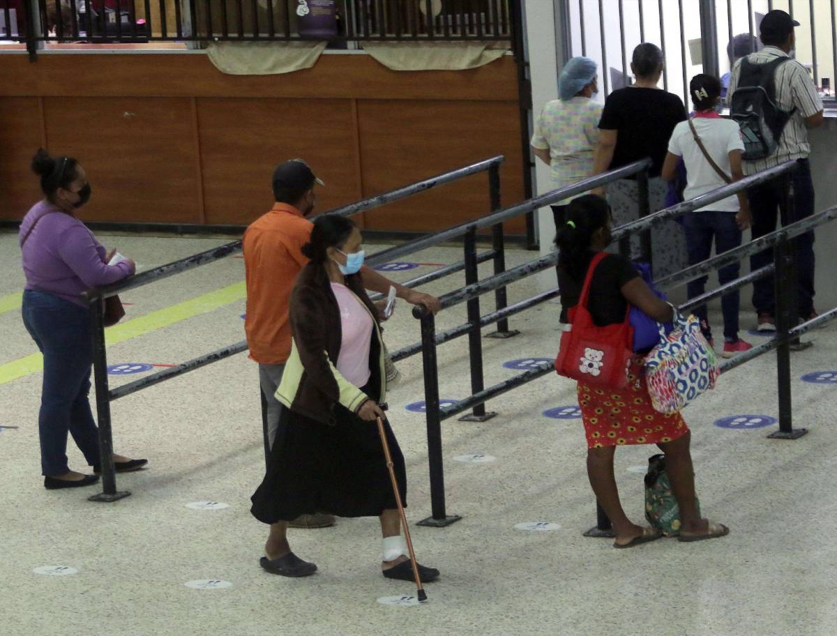 Con medicamentos prestados subsiste el Hospital Escuela