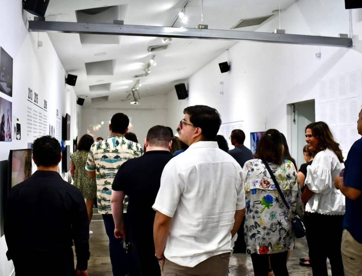 Artista español expone en Honduras su obra 'Abel Azcona. Diarios 1988-2025'