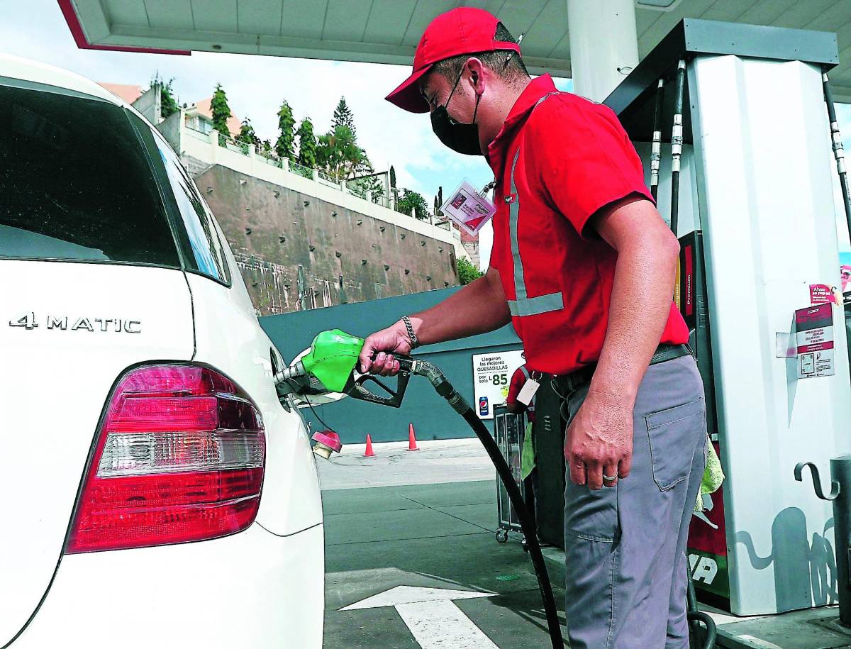 El galón de diésel sube hoy a 103.90 lempiras en San Pedro Sula