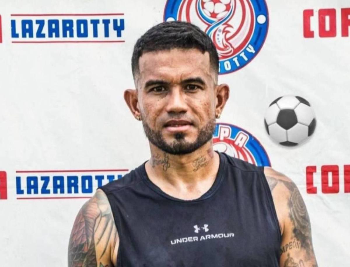 Discua sigue jugando al fútbol, pero ahora de manera burocrática en Estados Unidos. Participa en varios torneos famosos en la nación del norte. 